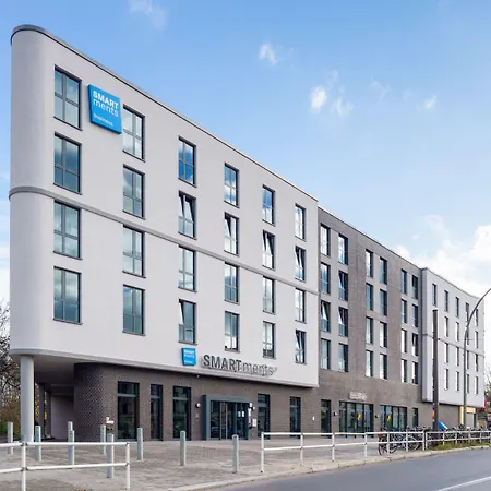 Ξενοδοχείο με διαμερίσματα Smartments Karlshorst 4*