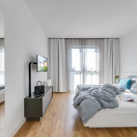 Aparthotel Smartments Karlshorst 4*