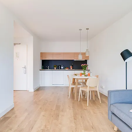 Aparthotel Smartments Karlshorst 4*