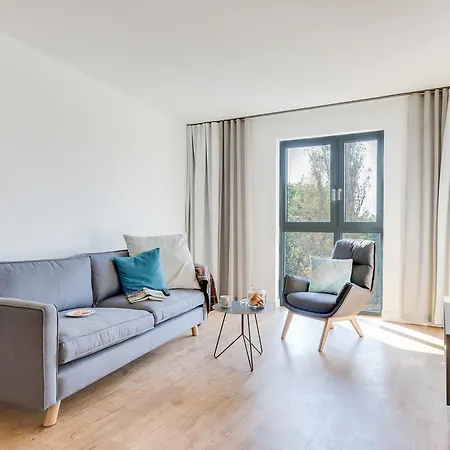 Aparthotel Smartments Karlshorst 4*